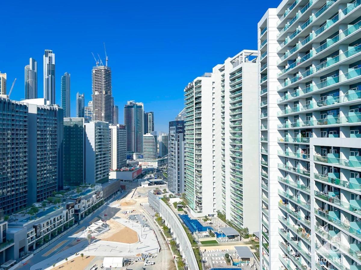 Luxury Stay At Damac Majestine With Balcony & Views 迪拜 外观 照片